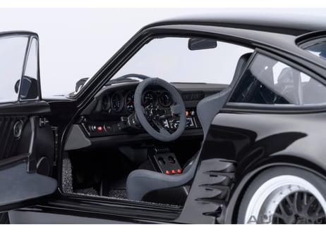 AUTOart 1/18　ポルシェ 911 （930） ターボ 「湾岸ミッドナイト」 ブラックバード （第1巻仕様）　78158