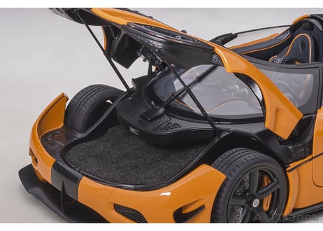 AUTOart 1/18　ケーニグセグ アゲーラ RS （オレンジ／カーボンブラック）　79023