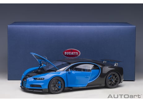 AUTOart 1/18　ブガッティ シロン スポーツ 2019 （フレンチ・ブルー／カーボン・ブラック）　70997