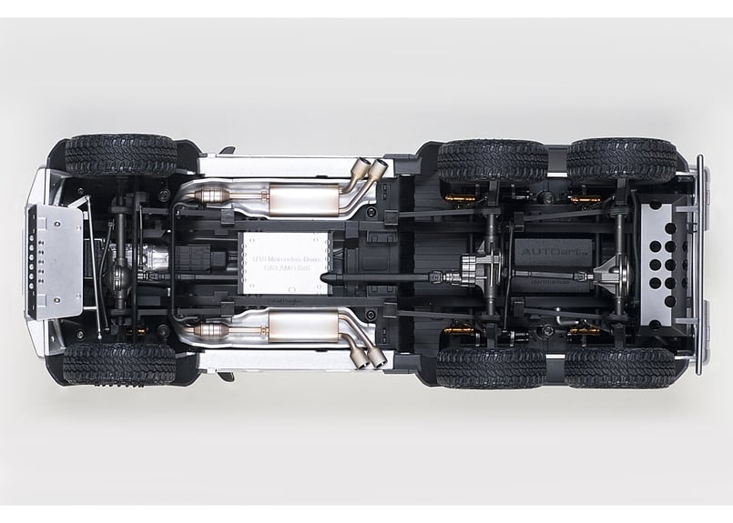 1/18 Autoart ベンツ AUTOart 1/18 メルセデス ベンツ G63 AMG 6x6 （シルバー） 76301