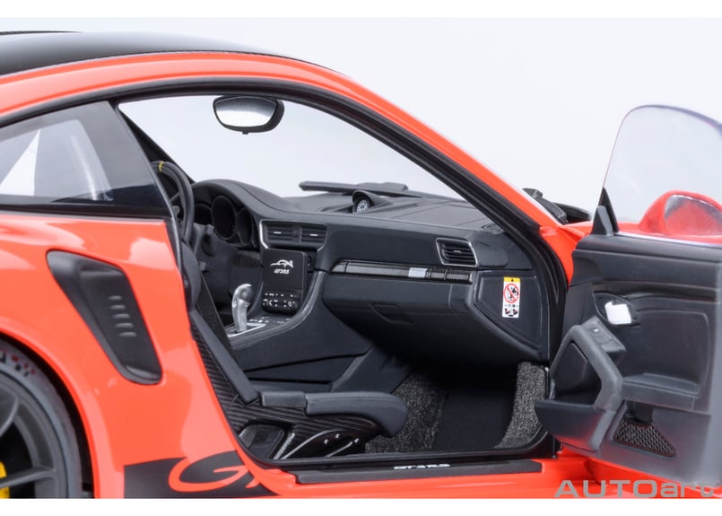 AUTOart 1/18 ポルシェ 911 （991.2） GT3 RS ヴァイザッハ・パッケ