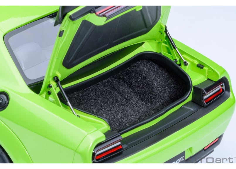 AUTOart 1/18 ダッジ チャレンジャー SRT スーパー ストック 2023