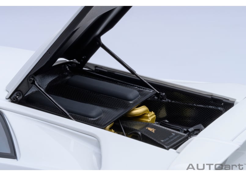 AUTOart 1/18 ランボルギーニ ディアブロ SE30 イオタ