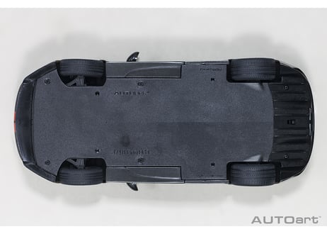 AUTOart 1/18　フォード GT 2017 （ブラック／オレンジ・ストライプ）　72945