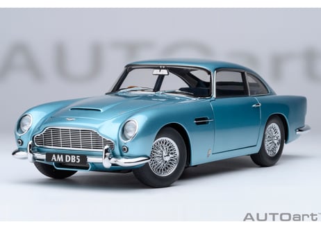 AUTOart 1/18　アストンマーチン DB5 （ライトブルー・パール）　70288