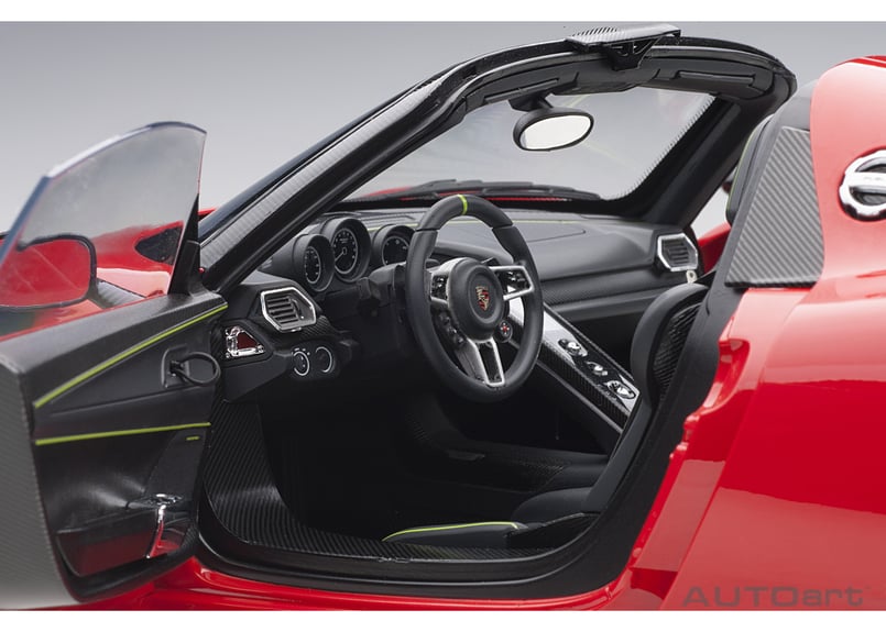 AUTOart 1/12 ポルシェ 918 スパイダー バイザッハ・パッケージ AUTOart 1/12 ポルシェ 918 スパイダー バイザッハ・パッケージ