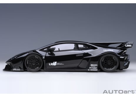 AUTOart 1/18　 リバティーウォーク LB‐シルエット ワークス ランボルギーニ ウラカン GT （ブラック）　79129