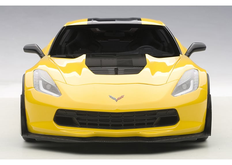 AUTOart 1/18 シボレー コルベット (C7) Z06 C7.R エディション