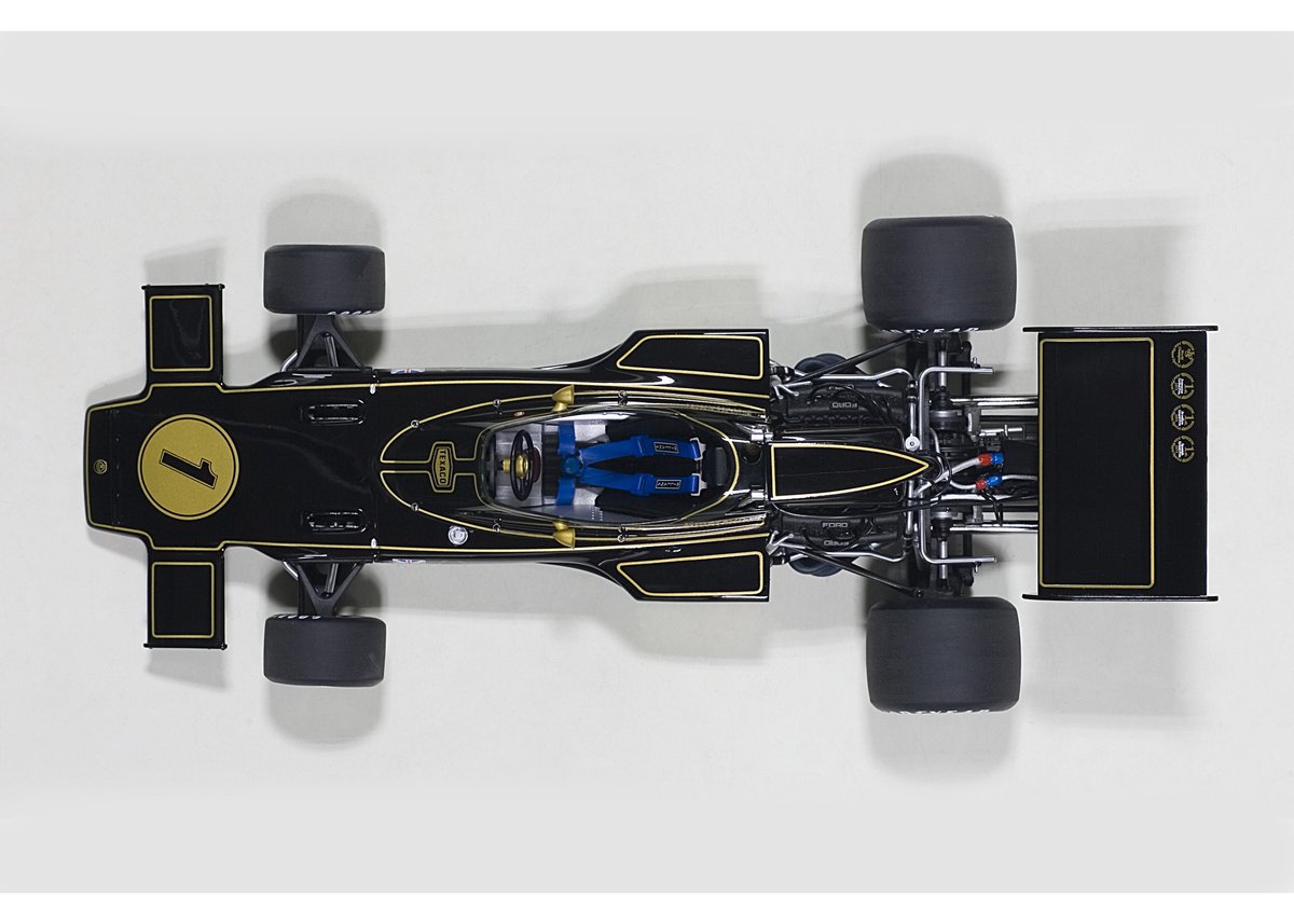 サンスター1／18ロータス・フォード72DJPSフィッテパルディ中古品