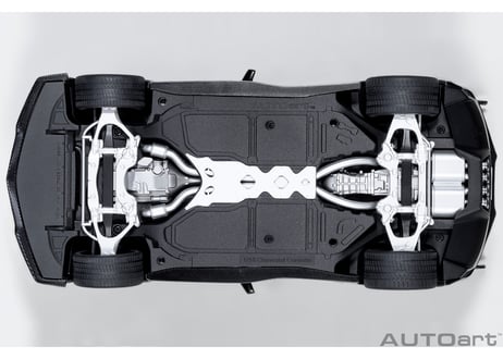 AUTOart 1/18　シボレー コルベット （C7） ZR1 （ブラック）　71276