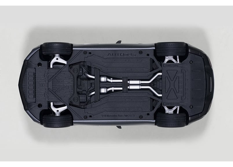 AUTOart 1/18 メルセデス・AMG GT S (マット・グレー) 76312 | A...