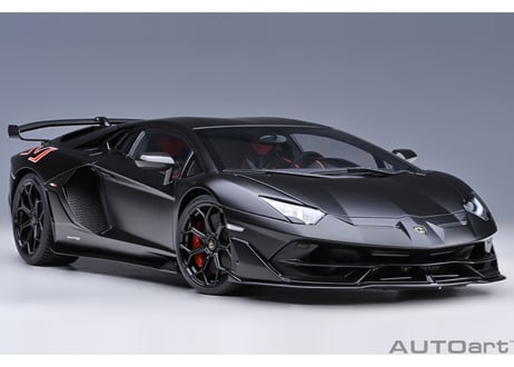 AUTOart 1/18　 ランボルギーニ アヴェンタドール SVJ （マット・ブラック）　79219