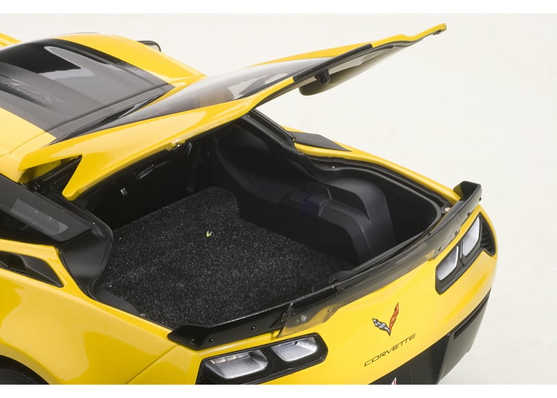 AUTOart 1/18 シボレー コルベット (C7) Z06 C7.R エディション AUTOart 1/18 シボレー コルベット (C7) Z06 C7.R エディション