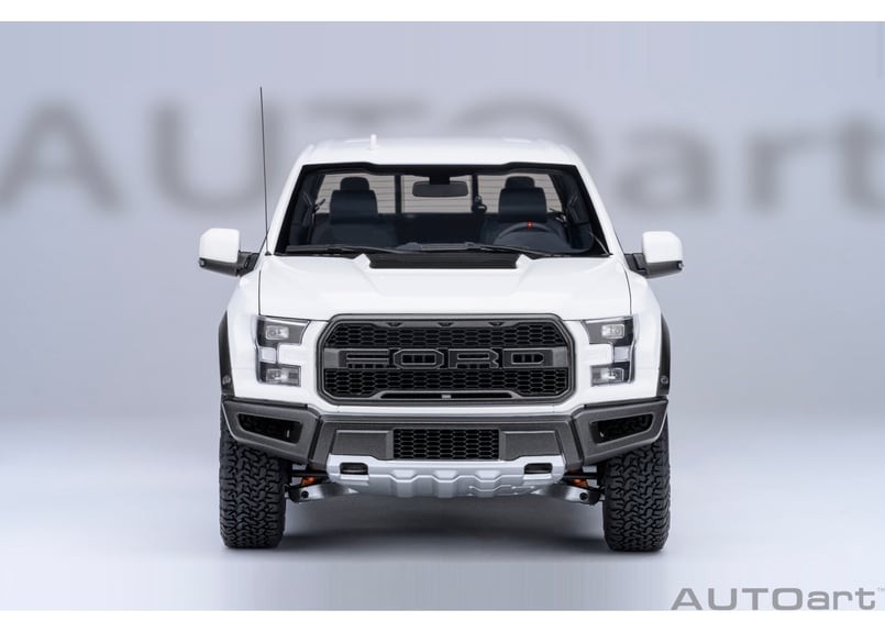 AUTOart 1/18 フォード F-150 ラプター スーパークルー 2019 （ホワイト