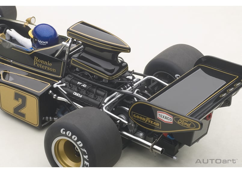 AUTOart 1/18 オートアート ロータス 72E 1973 #2 ロニー・ピーターソン...