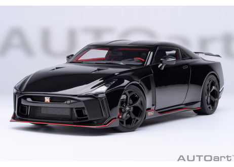 AUTOart 1/18　NISSAN GT-R50 by ITALDESIGN （ブラック／マット・ブラック）　77513
