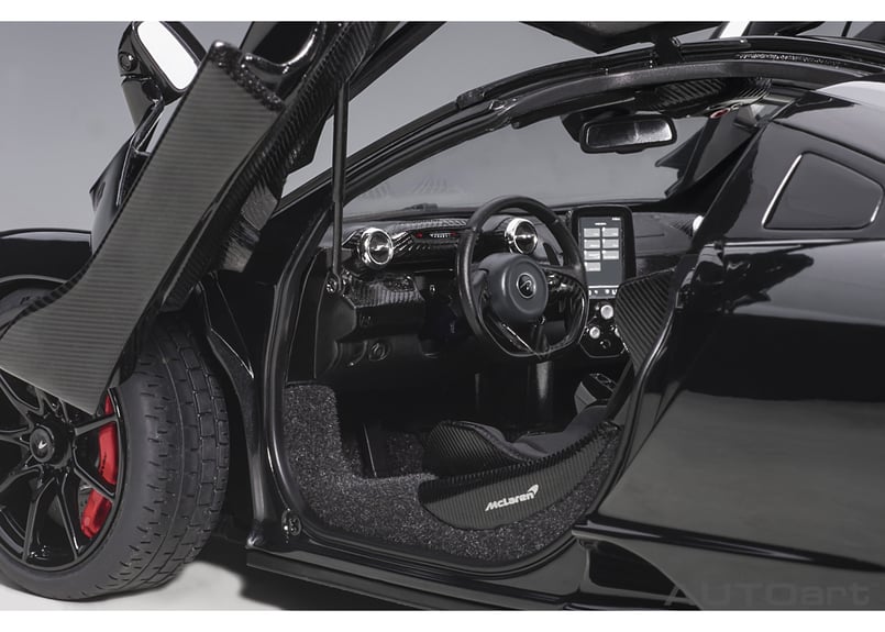 AUTOart マクラーレン セナ ブラック AUTOart O