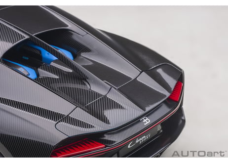 AUTOart 1/18　ブガッティ シロン スポーツ 2019 （フレンチ・ブルー／カーボン・ブラック）　70997