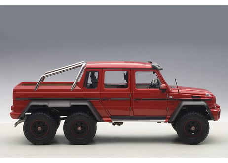 1/18　メルセデス ベンツ G63 AMG 6x6 （レッド）　76304