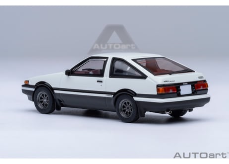 AUTOart 1/64　トヨタ スプリンター トレノ (AE86) 『頭文字 D』　（「藤原とうふ店」 豆腐パーツ付属）　20031