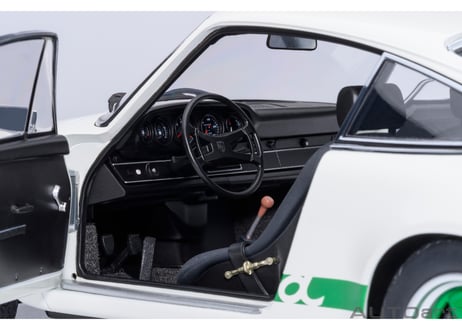 AUTOart 1/18　ポルシェ 911 カレラ 2.7 RS （グランプリホワイト／グリーン・ストライプ）　78031