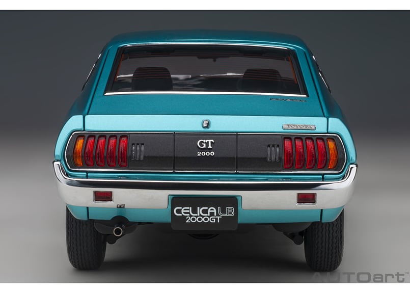AUTOart 1/18 トヨタ セリカ リフトバック 2000GT (RA25) 1973 AUTOart 1/18 トヨタ セリカ リフトバック 2000GT (RA25) 1973