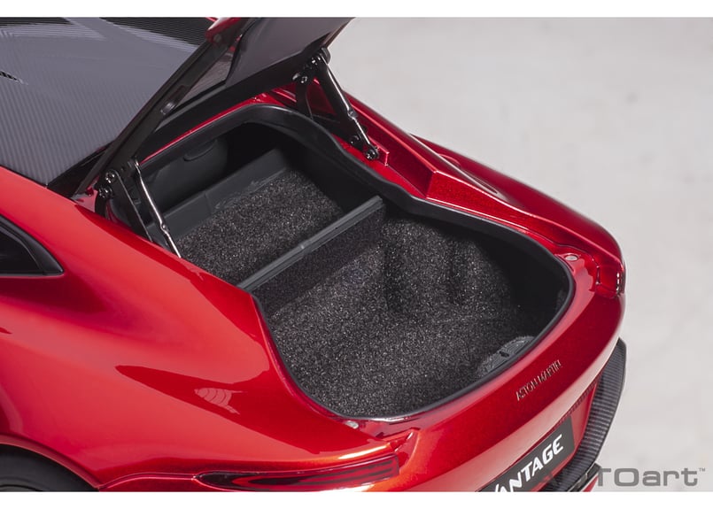 AUTOart 1/18 アストンマーチン ヴァンテージ 2019 (ハイパー AUTOart 1/18 アストンマーチン ヴァンテージ 2019 (ハイパー