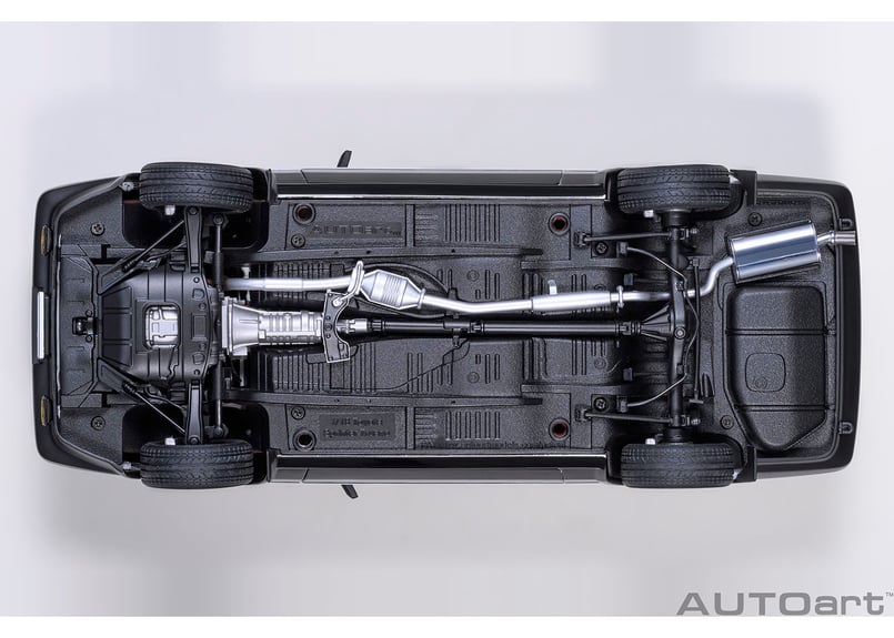 AUTOart 1/18 トヨタ スプリンター トレノ (AE86) 『頭文字 D』 “プロジ...