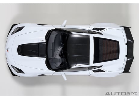 AUTOart 1/18　シボレー コルベット （C7） ZR1 （ホワイト）　71270