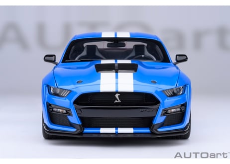 AUTOart 1/18　フォード マスタング シェルビー GT500 （ブルー／ホワイト・ストライプ）　73094