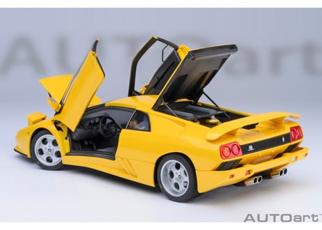 AUTOart 1/18　ランボルギーニ ディアブロ SE30 イオタ （イエロー）　79144