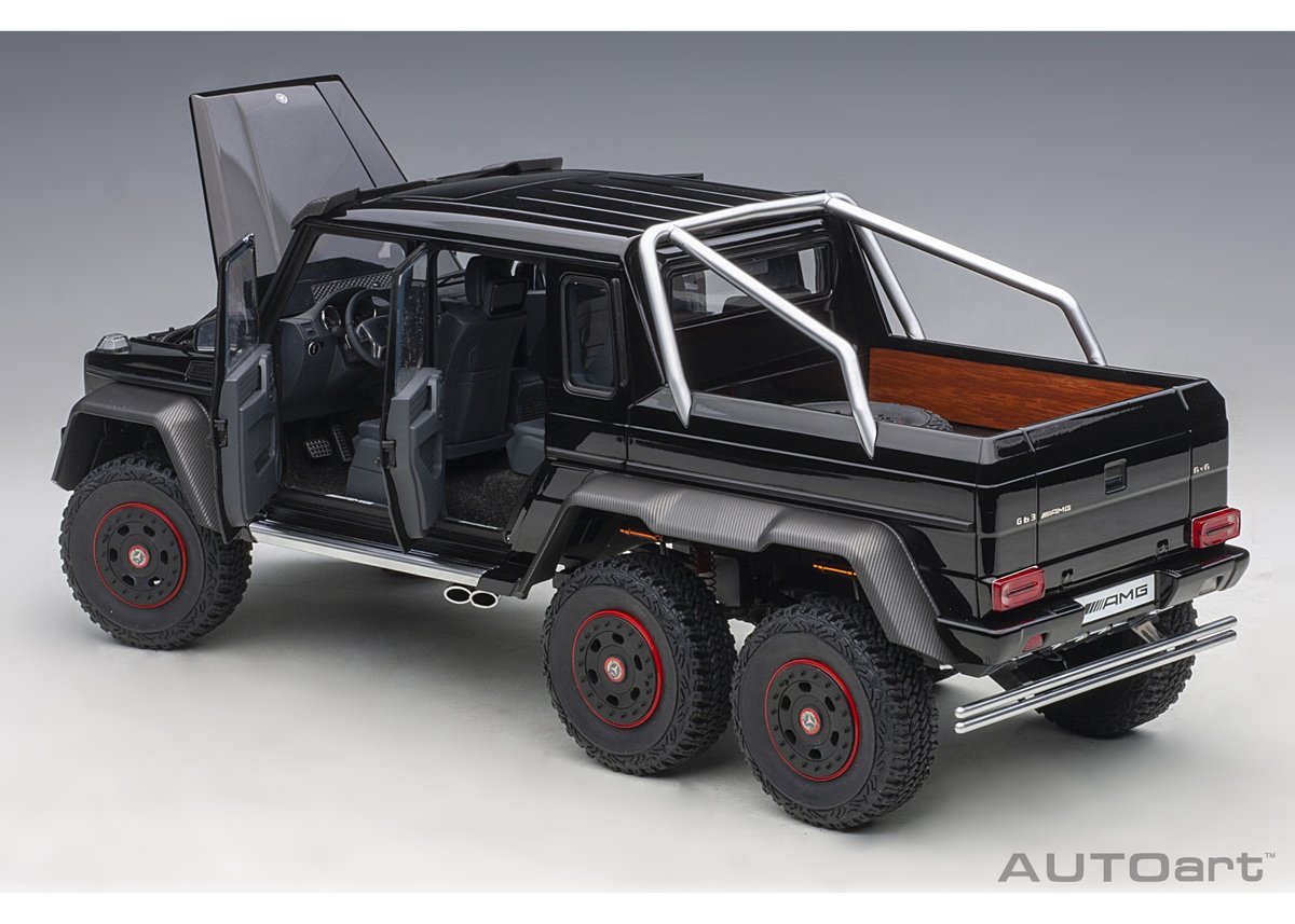 AUTOart 1/18 メルセデス・ベンツ G63 AMG 6X6 (ブラック AUTOart 1/18 メルセデス・ベンツ G63 AMG 6X6 (ブラック