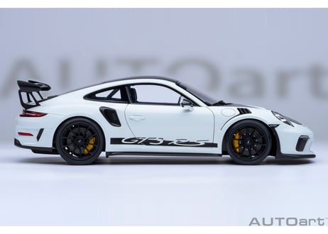 AUTOart 1/18　ポルシェ 911 （991.2） GT3 RS ヴァイザッハ・パッケージ （ホワイト／カーボンブラック）　78176