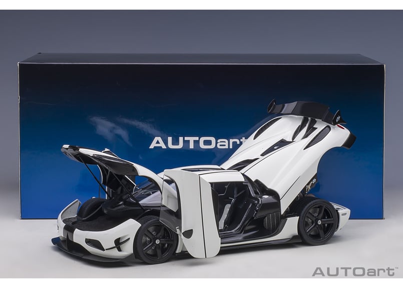 AUTOart 1/18 ケーニグセグ アゲーラ RS (ホワイト/カーボン AUTOart 1/18 ケーニグセグ アゲーラ RS (ホワイト/カーボン
