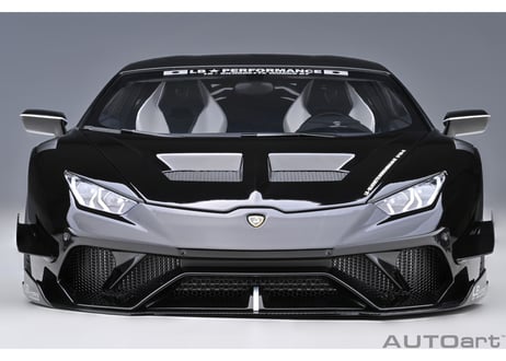 AUTOart 1/18　 リバティーウォーク LB‐シルエット ワークス ランボルギーニ ウラカン GT （ブラック）　79129