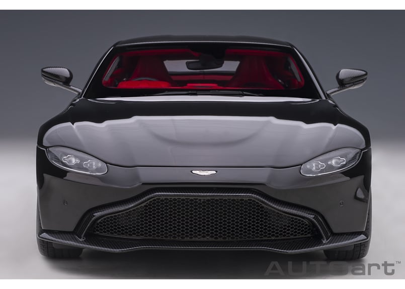 AUTOart 1/18 アストンマーチン ヴァンテージ 2019 (ブラック AUTOart 1/18 アストンマーチン ヴァンテージ 2019 (ブラック