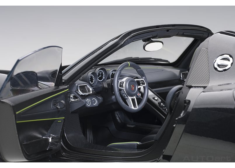 AUTOart 1/12 ポルシェ 918 スパイダー バイザッハ・パッケージ AUTOart 1/12 ポルシェ 918 スパイダー バイザッハ・パッケージ