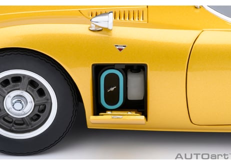 AUTOart 1/18　トヨタ 2000GT 1967 （ゴールド）　79549