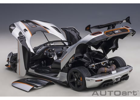 AUTOart 1/18　ケーニグセグ アゲーラ RS （メタリック・シルバー／カーボンブラック）　79024