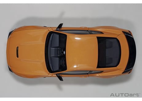 AUTOart 1/18　フォード シェルビー GT350R （メタリック・オレンジ）　72929