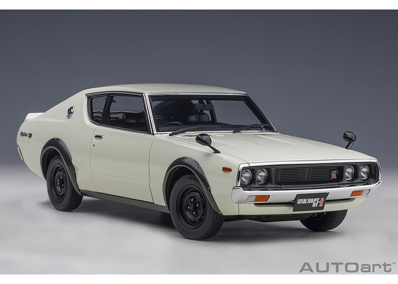 AUTOart 1/18 日産 スカイライン 2000 GT-R (KPGC110) (ホワイ...