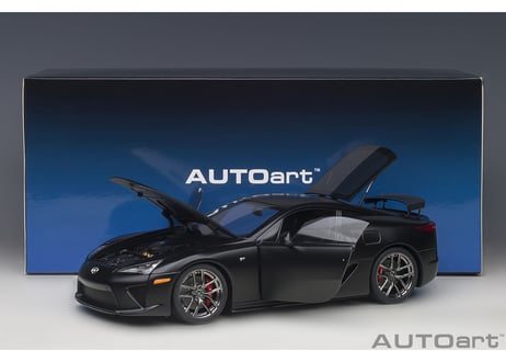 AUTOart 1/18　レクサス LFA （マット・ブラック）　78852