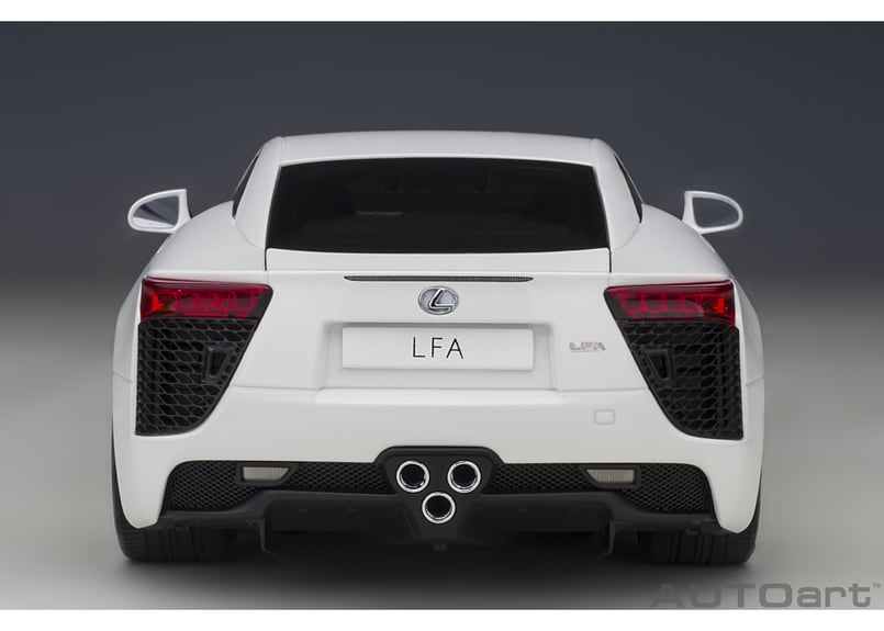 AUTOart 1/18 レクサス LFA (ホワイテスト・ホワイト) 78850 AUTOart 1/18 レクサス LFA (ホワイテスト・ホワイト) 78850