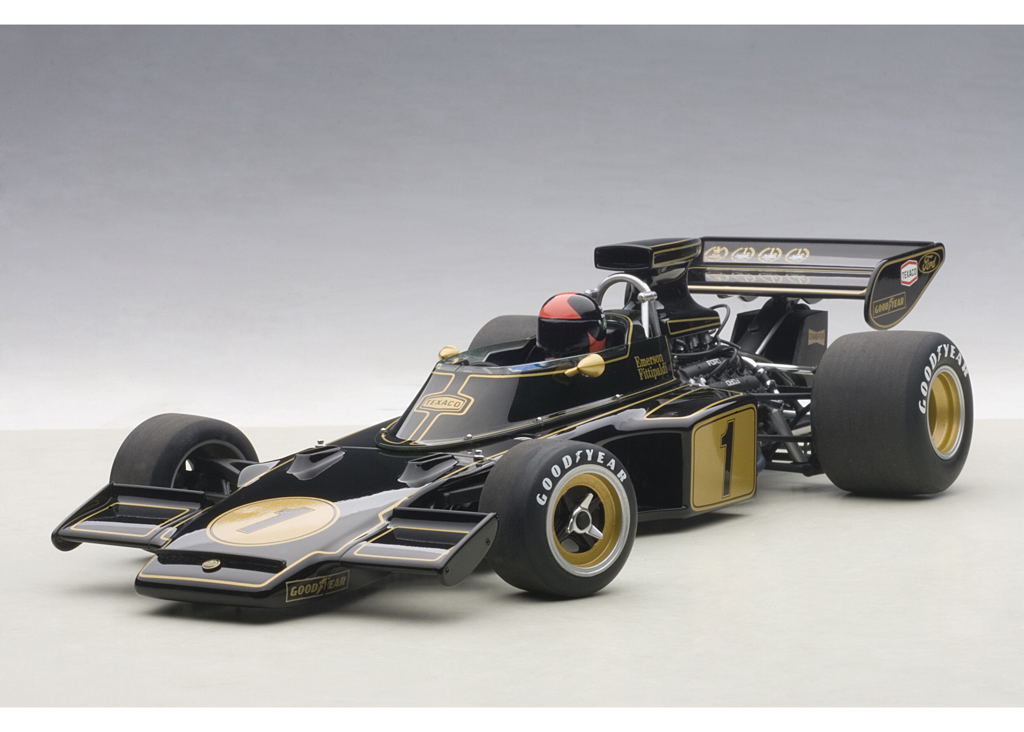 AUTOart 1/18 ロータス 72E 1973 #1 エマーソン・フィッティパルディ 8