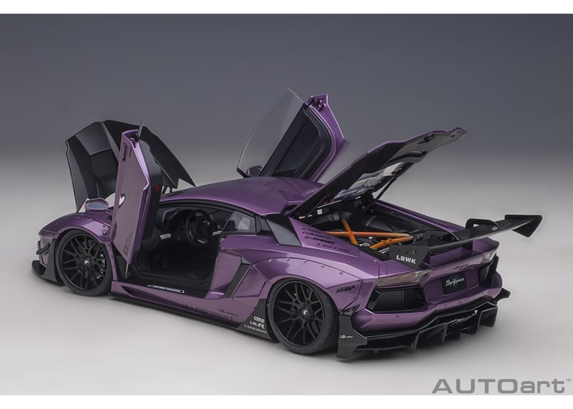 AUTOart 1/18 LB-WORKS ランボルギーニ アヴェンタドール リミテッド AUTOart 1/18 LB-WORKS ランボルギーニ アヴェンタドール リミテッド