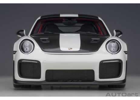 AUTOart 1/18　ポルシェ 911 （991.2） GT2 RS ヴァイザッハ・パッケージ （ホワイト／カーボンブラック）　78171