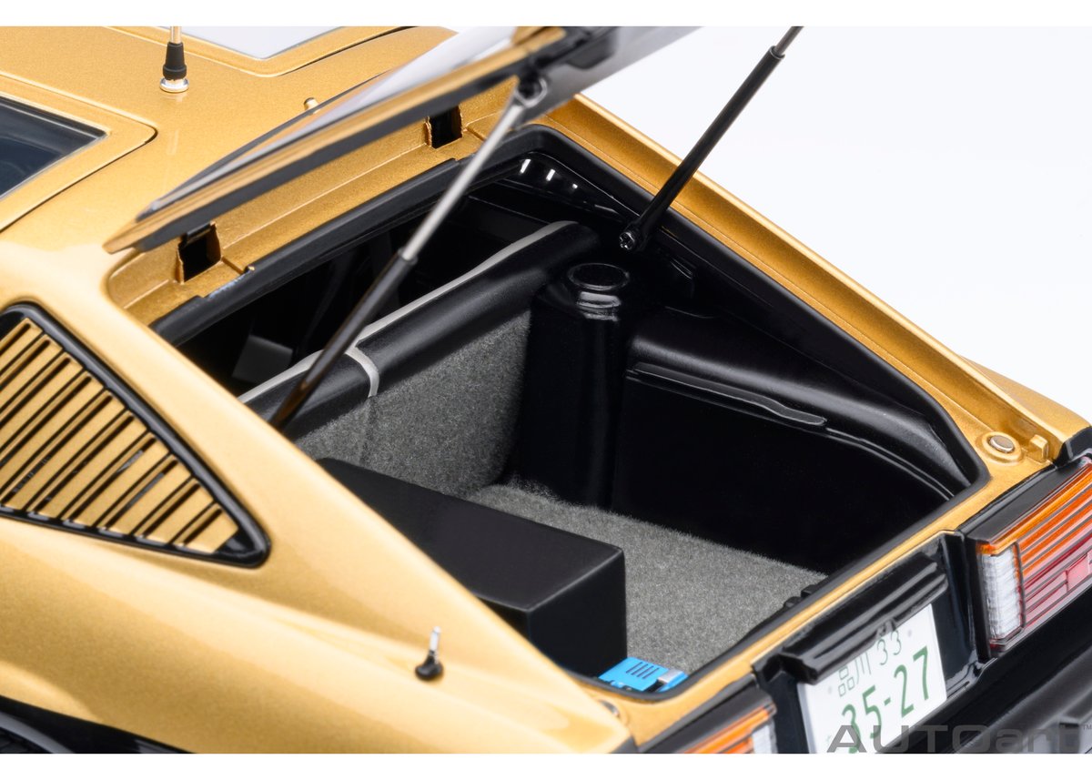 AUTOart 1/18 日産 フェアレディ 280Z 「西部警察」 スーパーZ AUTOart 1/18 日産 フェアレディ 280Z 「西部警察」 スーパーZ