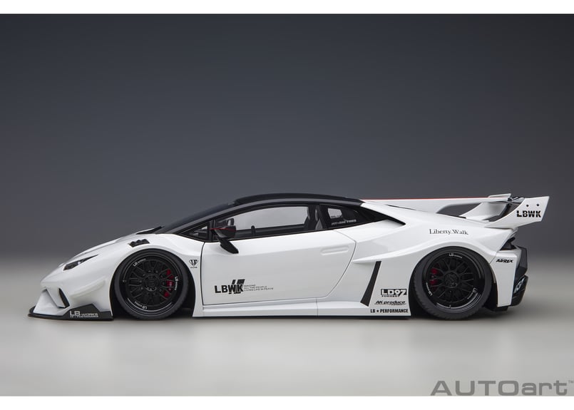 AUTOart 1/18 リバティーウォーク LB‐シルエット ワークス AUTOart 1/18 リバティーウォーク LB‐シルエット ワークス