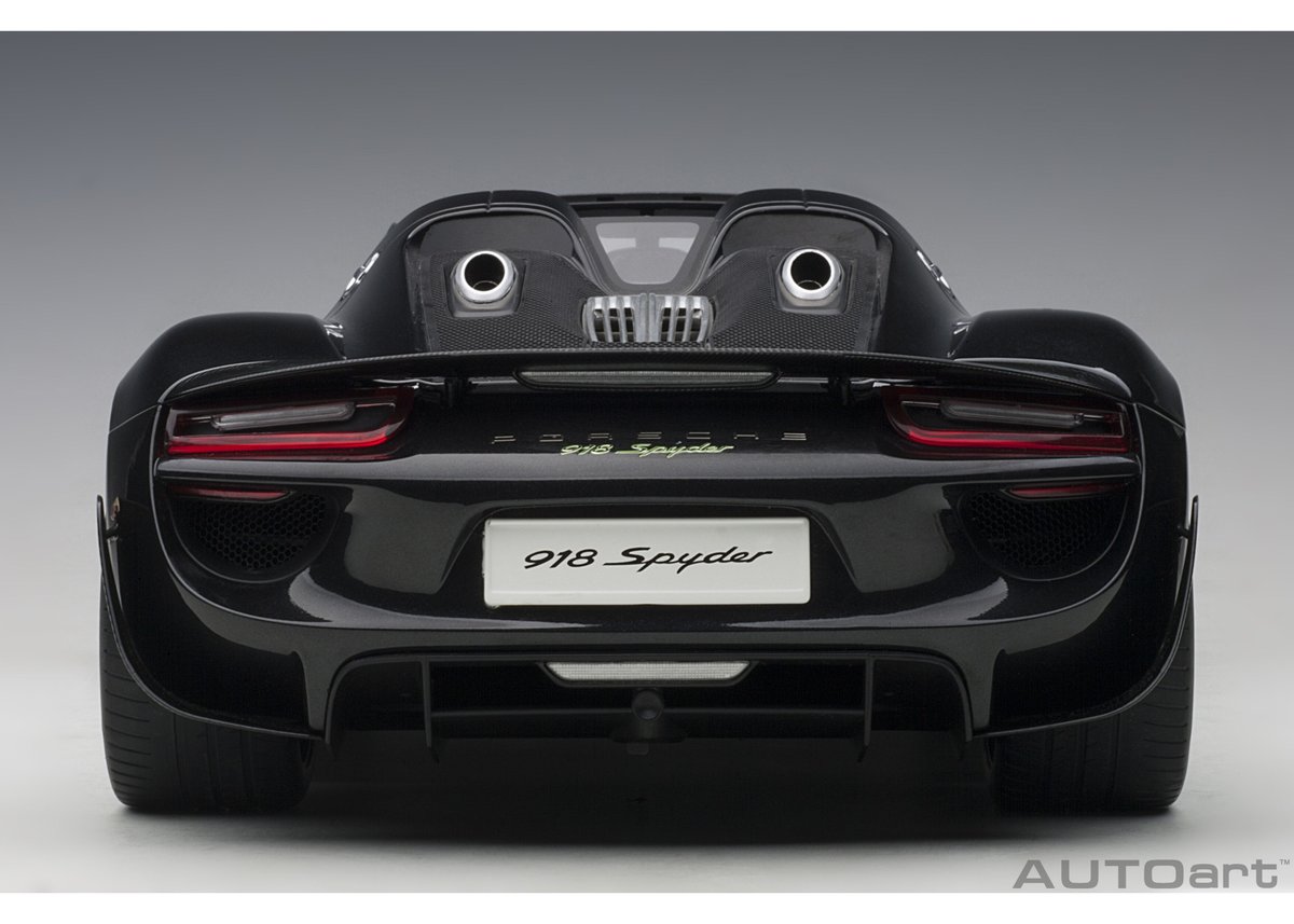 No301 ミニカー1/12 PORSCHE 918 SPIDER