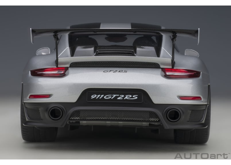 AUTOart 1/18 ポルシェ 911 （991.2） GT2 RS ヴァイザッハ・パッケ...